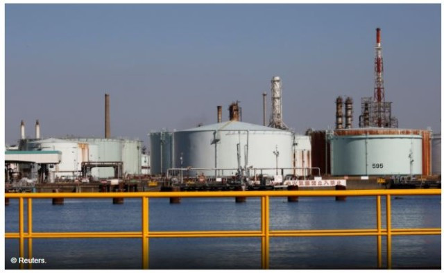oil crude s-rQ7wOeNnNU.JPG